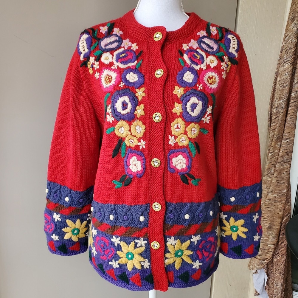 Jai Yi Cardigan Womens Medium Red Vibrant Floral Artsy Grandmacore Vintage